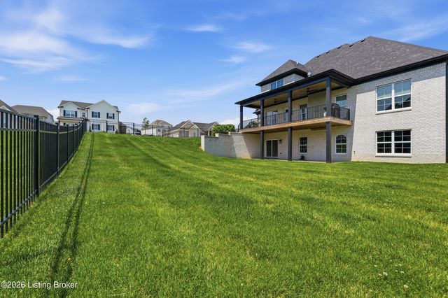 6300 Leyton Ct, Crestwood, KY 40014