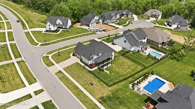 6300 Leyton Ct, Crestwood, KY 40014
