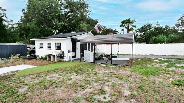 9708 FOREST HILLS DRIVE, Tampa, FL 33612