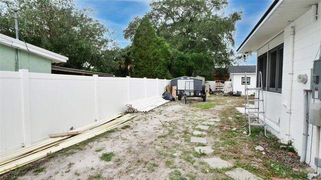 9708 FOREST HILLS DRIVE, Tampa, FL 33612
