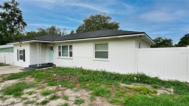 9708 FOREST HILLS DRIVE, Tampa, FL 33612