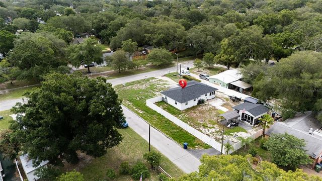 9708 FOREST HILLS DRIVE, Tampa, FL 33612