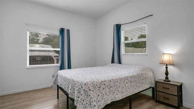 9708 FOREST HILLS DRIVE, Tampa, FL 33612