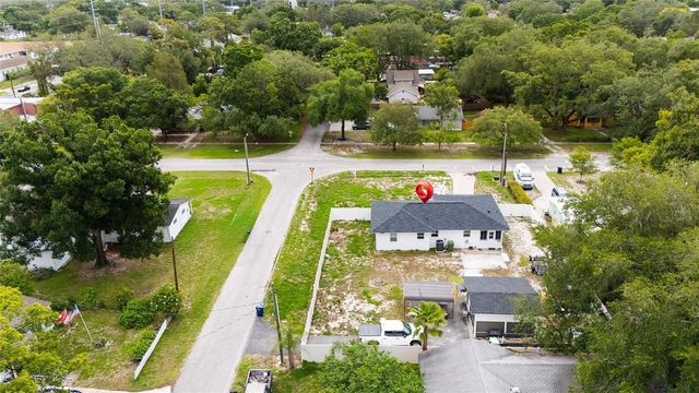 9708 FOREST HILLS DRIVE, Tampa, FL 33612