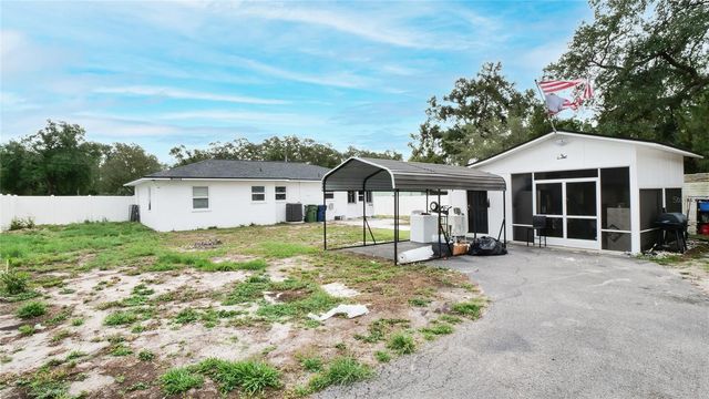 9708 FOREST HILLS DRIVE, Tampa, FL 33612