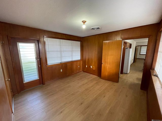 8037 Florida Blvd, Denham Springs, LA 70726