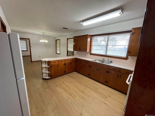 8037 Florida Blvd, Denham Springs, LA 70726