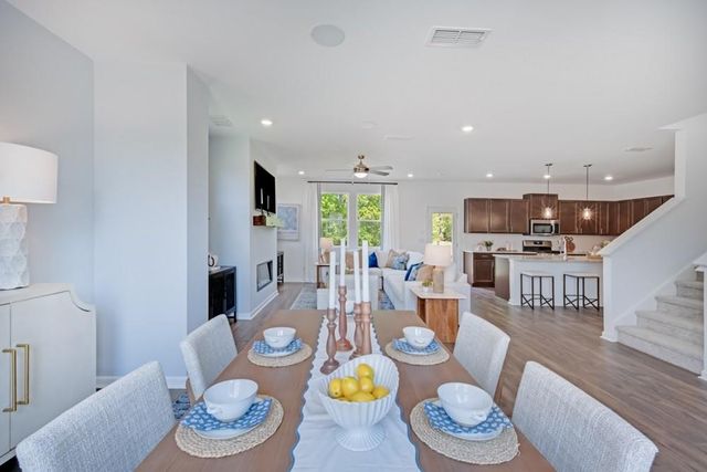 4037 Laurant Path, Flowery Branch, GA 30542