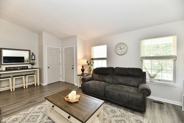 1157 Runningbrook Court, Avon, IN 46123