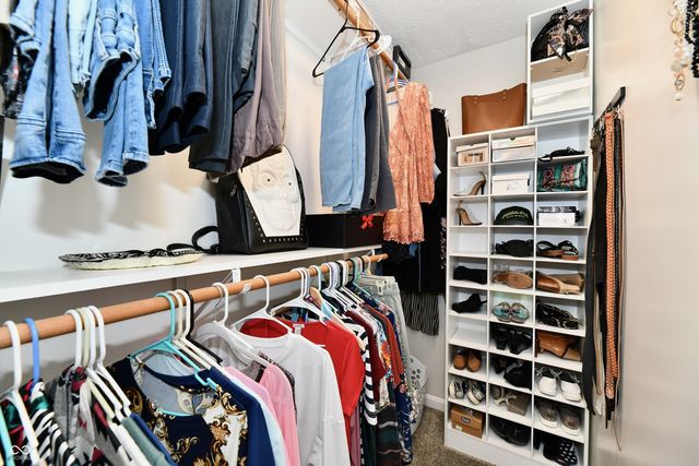 1157 Runningbrook Court, Avon, IN 46123