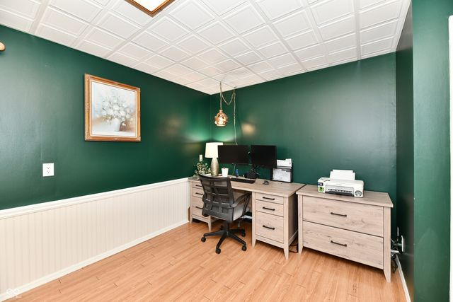 1157 Runningbrook Court, Avon, IN 46123