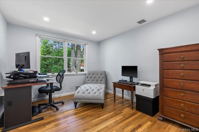 22 Paddock Road, Rye Brook, NY 10573