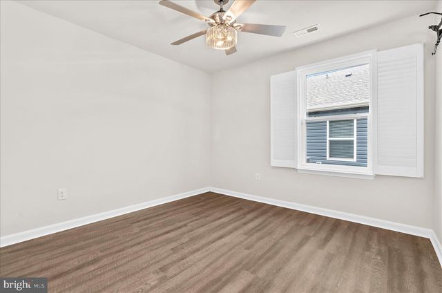 367 FOREST EDGE AVE, La Plata, MD 20646