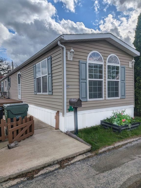 3427 W 117th Street, Merrionette Park, IL 60803