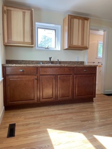 42 Whalley Avenue, Milford, CT 06460