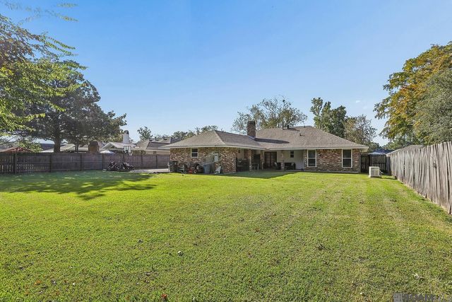12435 Parkvilla Ave, Baton Rouge, LA 70816