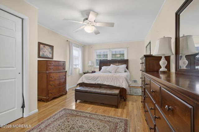 4 Duncan Drive, Morganville, NJ 07751