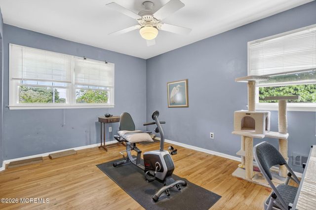 4 Duncan Drive, Morganville, NJ 07751