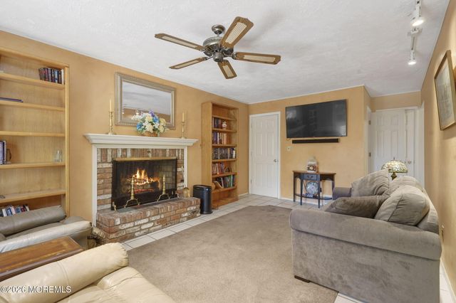 4 Duncan Drive, Morganville, NJ 07751