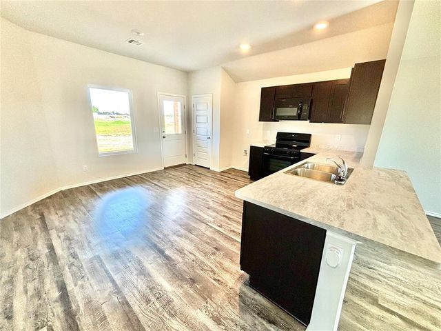 43107 Wagon Trail, Shawnee, OK 74804