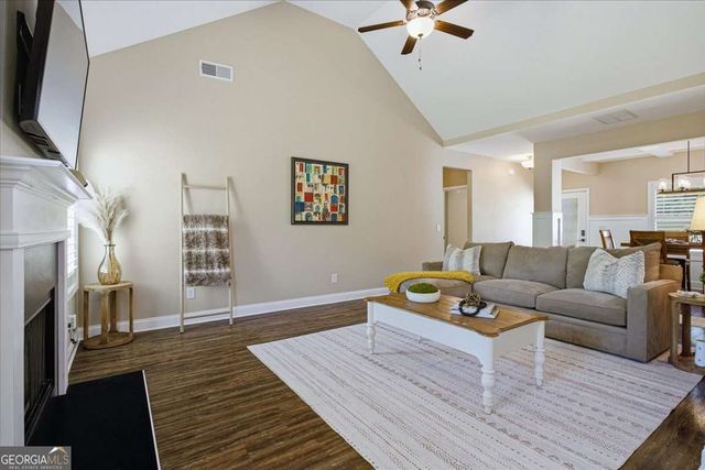 1010 Holliday Pass, Griffin, GA 30223