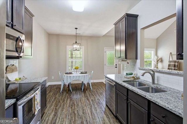 1010 Holliday Pass, Griffin, GA 30223