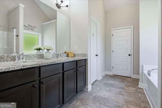 1010 Holliday Pass, Griffin, GA 30223