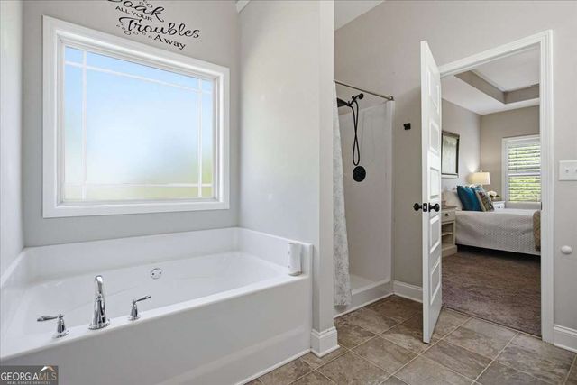 1010 Holliday Pass, Griffin, GA 30223