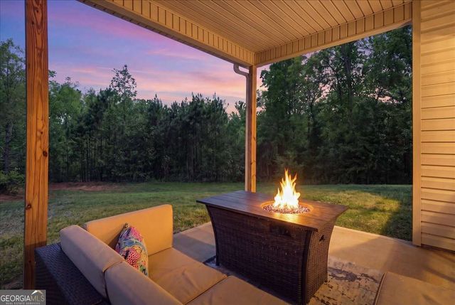 1010 Holliday Pass, Griffin, GA 30223