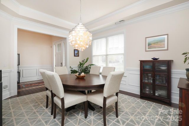 1624 Emory Oak Drive, Charlotte, NC 28270