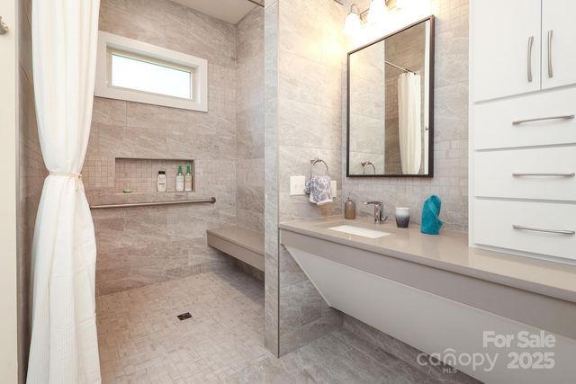 1624 Emory Oak Drive, Charlotte, NC 28270