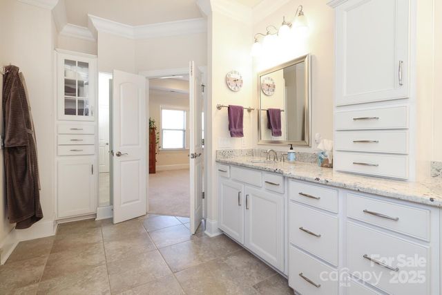 1624 Emory Oak Drive, Charlotte, NC 28270