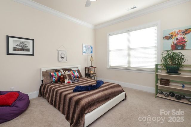 1624 Emory Oak Drive, Charlotte, NC 28270