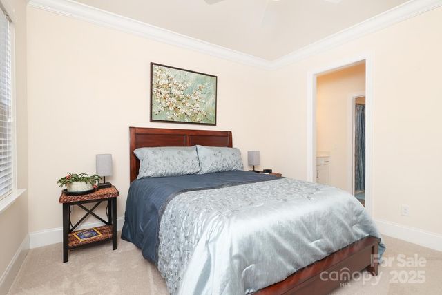 1624 Emory Oak Drive, Charlotte, NC 28270