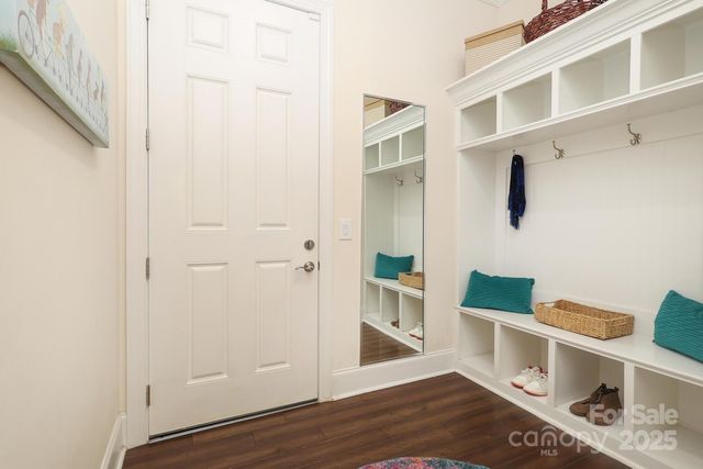 1624 Emory Oak Drive, Charlotte, NC 28270