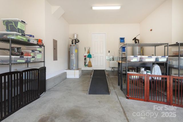 1624 Emory Oak Drive, Charlotte, NC 28270