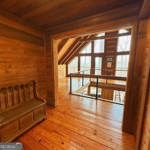 8 Hutchinson Lake Road, Senoia, GA 30276