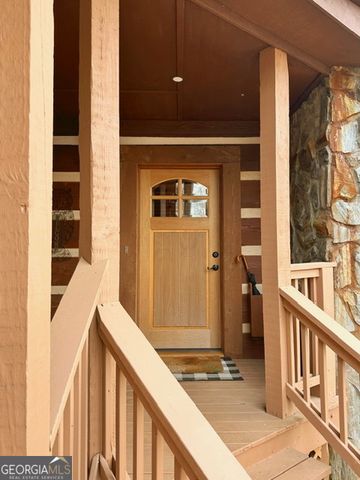 8 Hutchinson Lake Road, Senoia, GA 30276