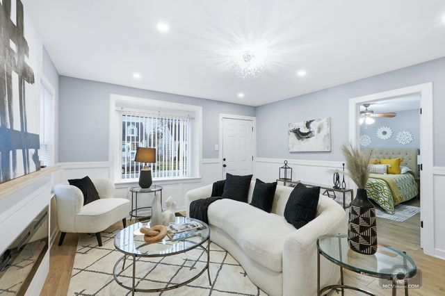 440 Engle Street, Dolton, IL 60419