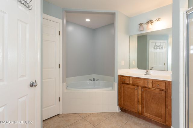 300 BELLA HARBOR Court 101, Palm Coast, FL 32137