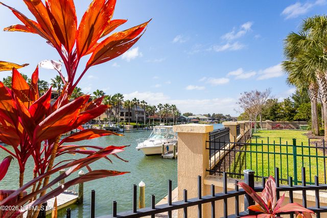 300 BELLA HARBOR Court 101, Palm Coast, FL 32137