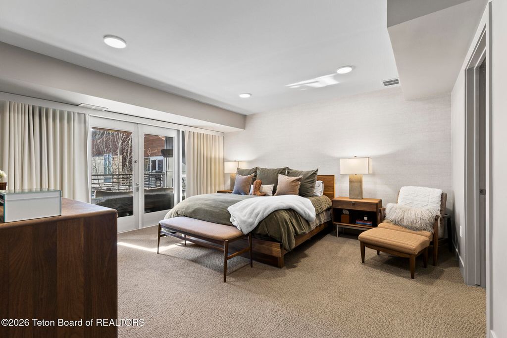 150 W SIMPSON Avenue #404, Jackson, WY 83001 photo 15