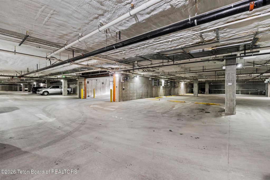 150 W SIMPSON Avenue #404, Jackson, WY 83001 photo 24