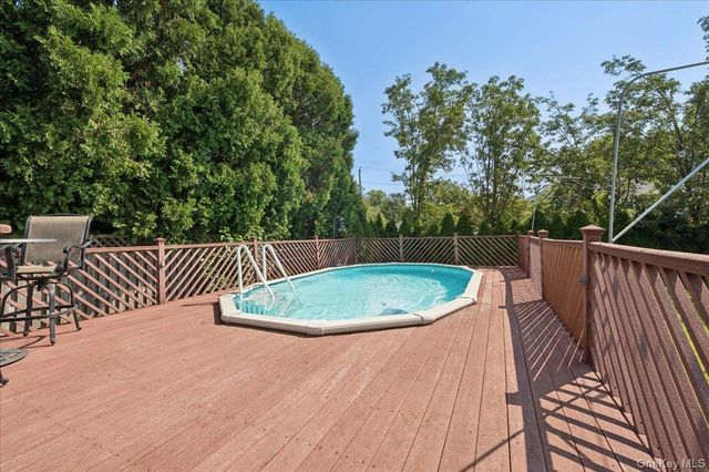 34 Albemarle Road, Westbury, NY 11590