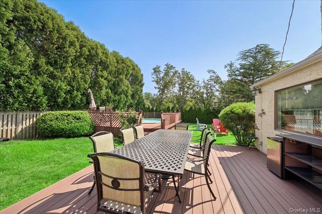 34 Albemarle Road, Westbury, NY 11590
