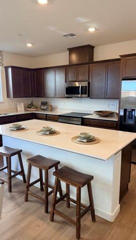 3777 Taut Line St, Placer One, CA 95747