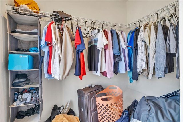 6810 Village Green DR, Roanoke, VA 24019