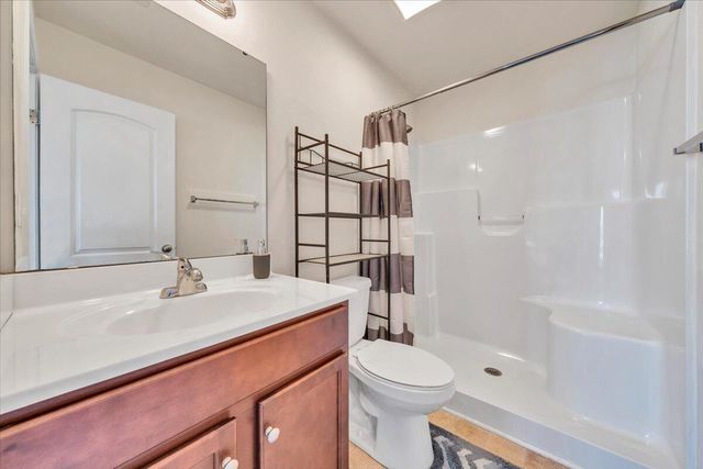 6810 Village Green DR, Roanoke, VA 24019