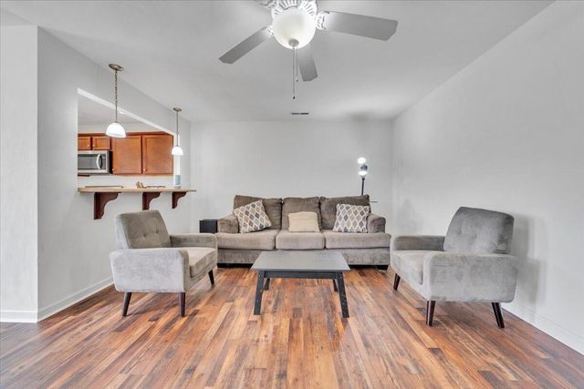 6810 Village Green DR, Roanoke, VA 24019