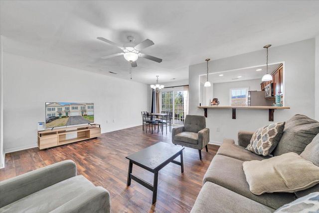 6810 Village Green DR, Roanoke, VA 24019